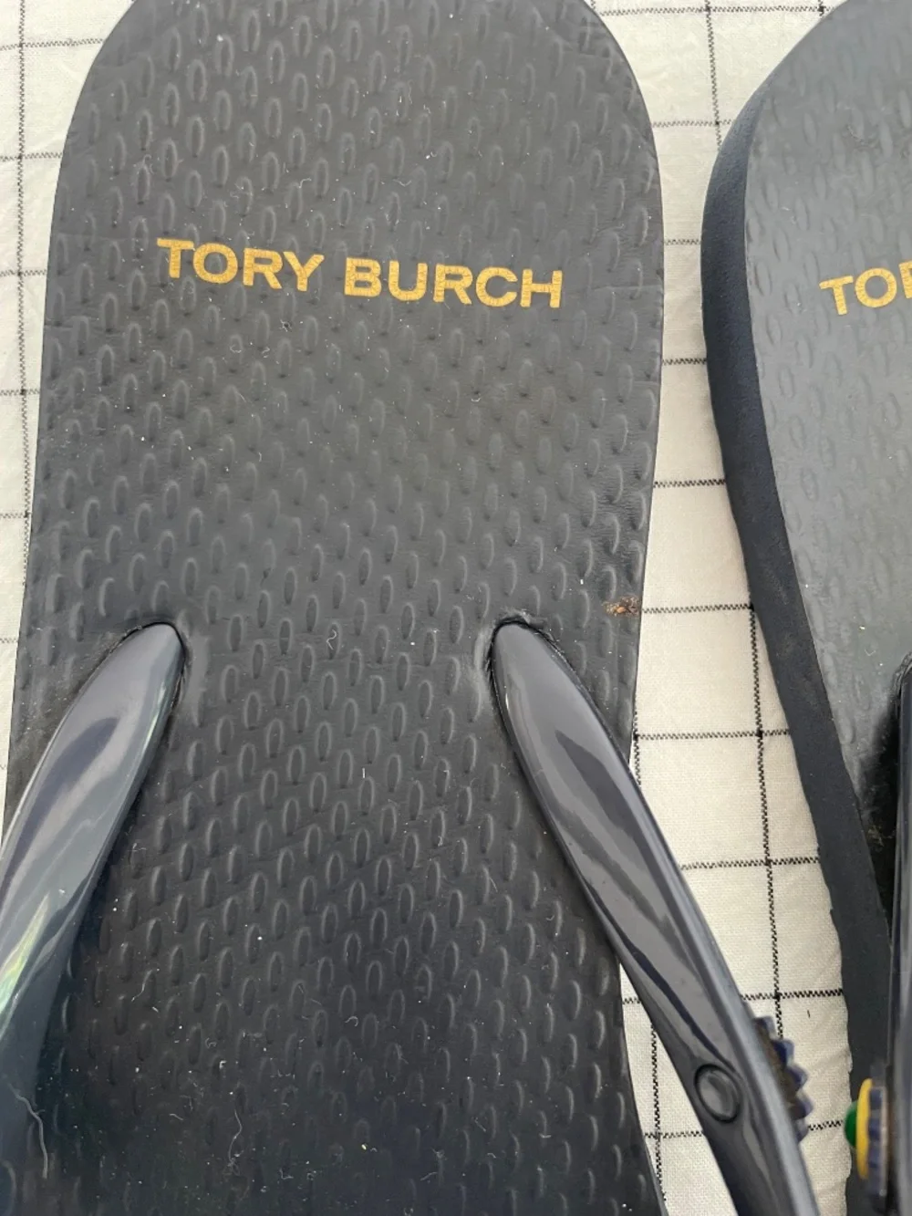 Tory Burch Raised Flowers Navy Flip Flops ~ SZ 8